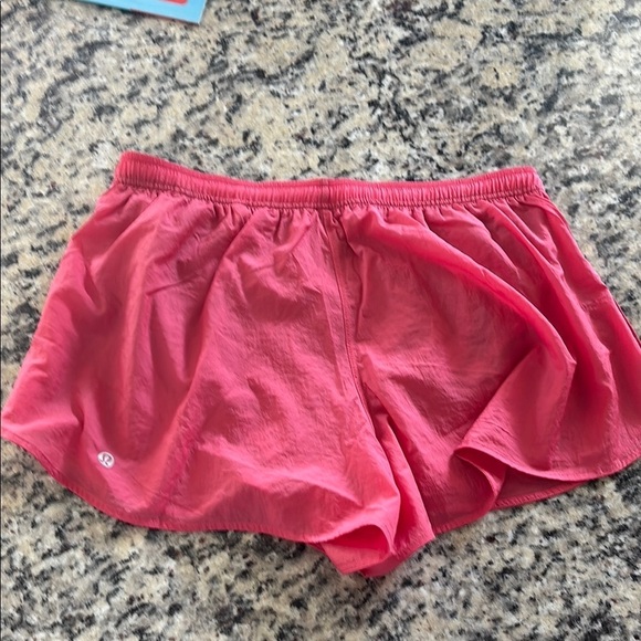Lululemon Athletica Pink Dolphin Hem Running Shorts XXXS NWT - Picture 6 of 8